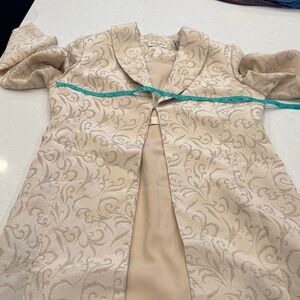 Amanda Smith Cream Midi Dress with coat vintage Jackie Kennedy look. So cool